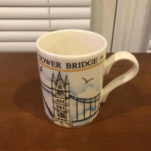 Kensington tower bridges coffe/tea cup